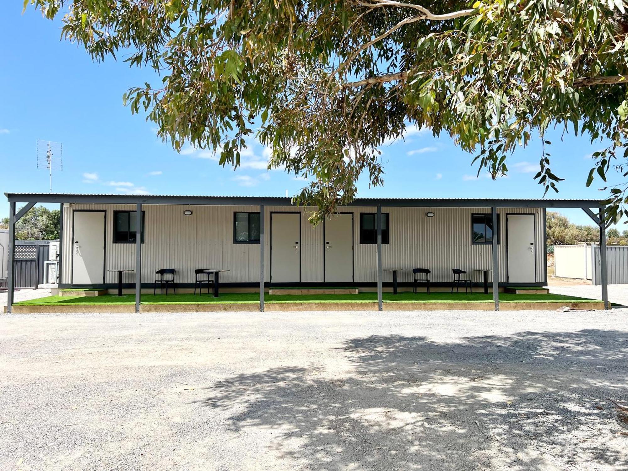 Sunset Beach Holiday Park Geraldton Buitenkant foto